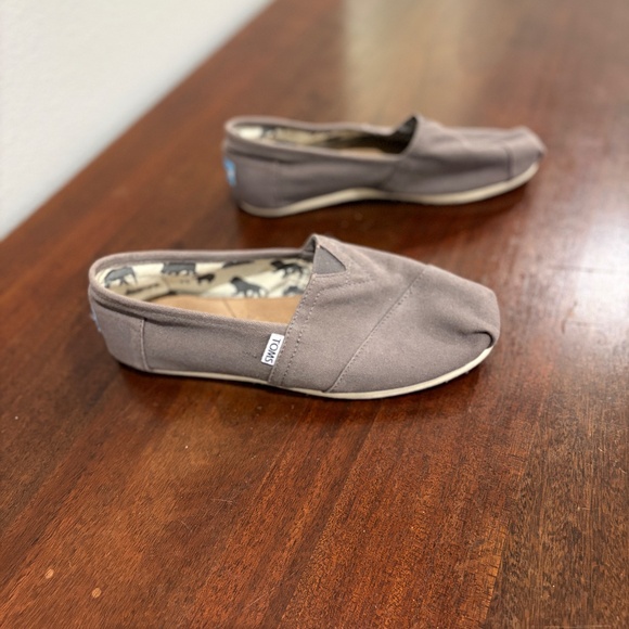 Toms Classic Ash Canvas Slip On - 10 - Picture 6 of 8